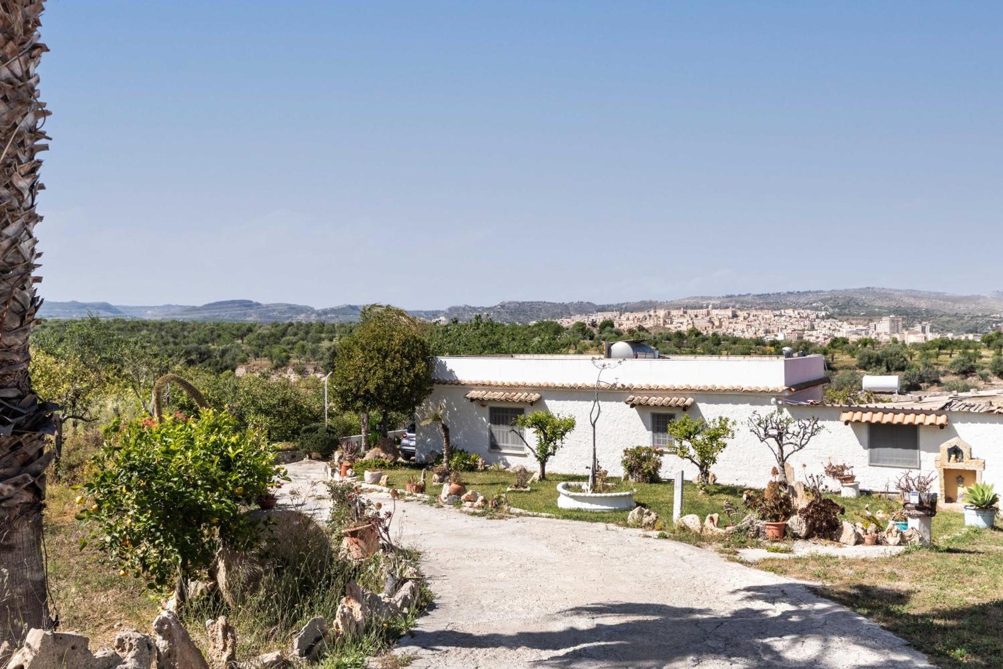 Villa Annamaria Noto Esterno foto