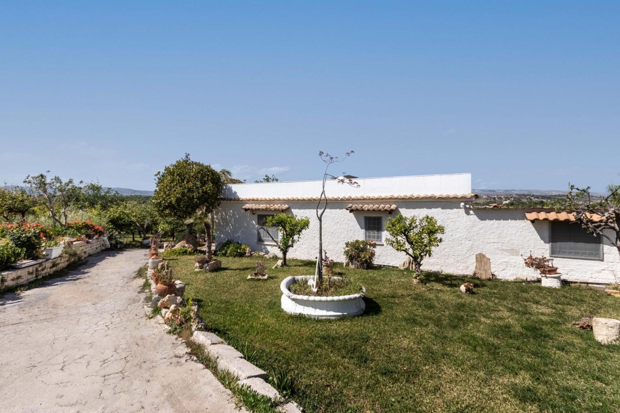 Villa Annamaria Noto Esterno foto